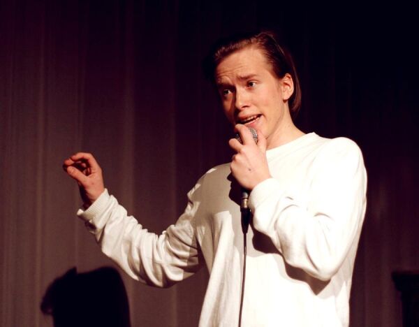 Vil ha slutt på stand-up dugnad