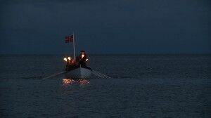 Pirater under dansk flagg (foto: fra filmen)