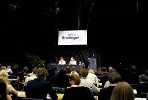 Elevene på Vågsbygd videregående skole dramatiserer et ministorting