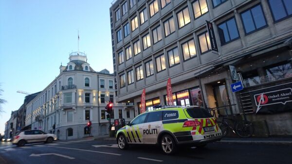 Tiltalt kvinne føler seg uthengd i media