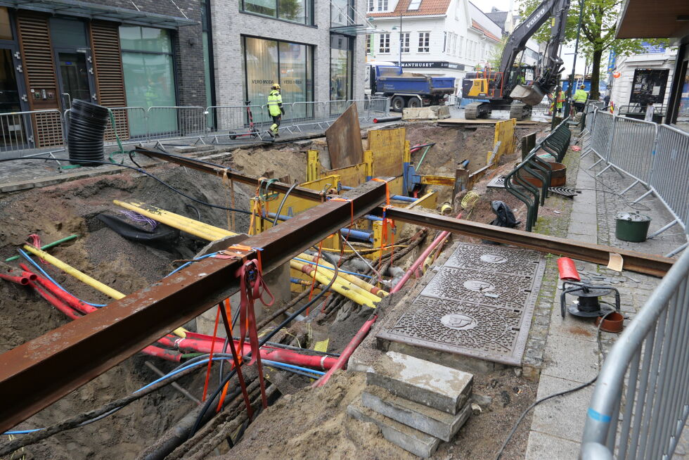 Anleggsarbeidet betyr problemer for enkelte av butikkene i Skippergata. Foto: Mclean, Sivert