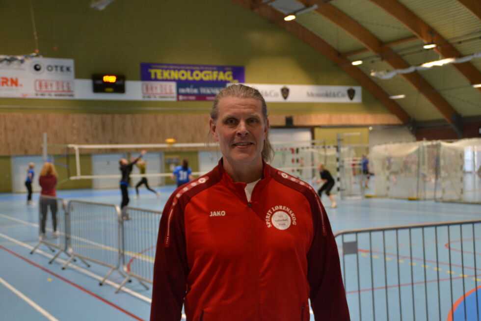 En fornøyd deltager: Ørjan Kvalvik (59) tok seg tid til et intervju mellom kampene.
 Foto: Magnus Ytterbø