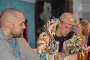 Dønn seriøs med musikken: F.v. Gino og Smidig. Foto: Christian A. Schjelderup