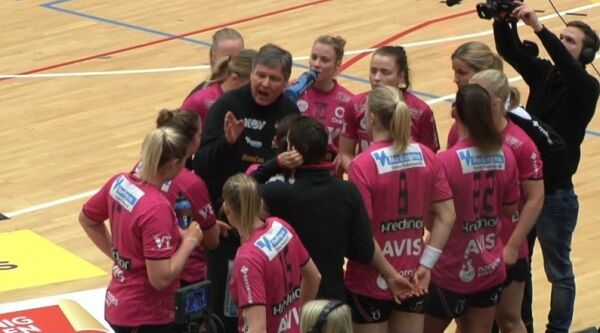 Vipers med fem av fem seiere i Grundigligaen
