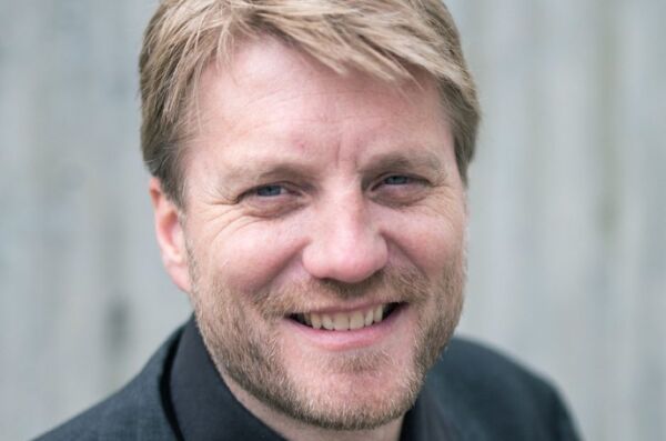 Kristenleiar meiner at regnbogeflagget trugar mangfaldet i samfunnet.