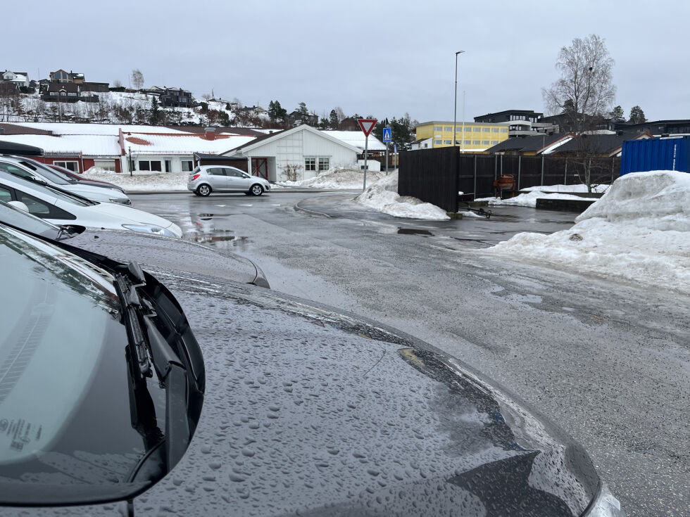 Utkjøring fra Birkenesparken Idrettsanlegg
 Foto: Jonas Sæter Sundtjønn