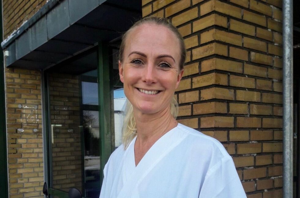 Andrea Winter Håland, sykepleier på Valhalla omsorgssenter. Foto: Elina Hjønnevåg