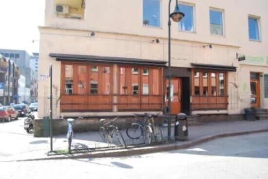 Utvidet uteservering for fire restauranter