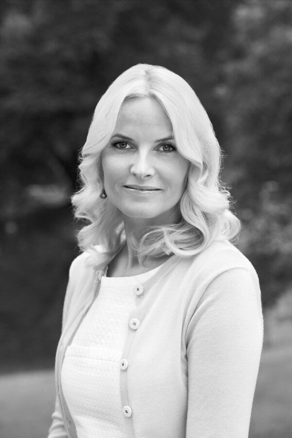 Mette-Marit sykemeldt