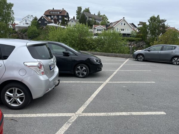 Her er årets tall for piggdekkene - Mange har byttet over til piggfrie dekk nå