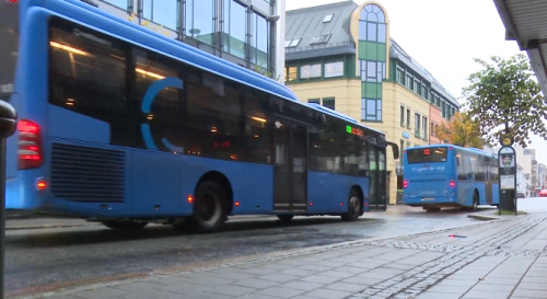 BELTER: Det er håp om setebelter også på bybusser i Kristiansandområdet. Foto: Amalie Fagerhaug Evjen