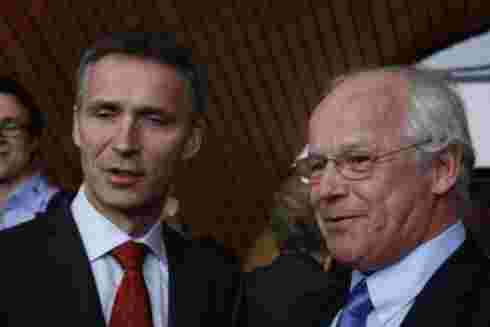 Både statsminister Jens Stoltenberg og konsernsjef Tom Nysted i Agder Energi er enige om at det er viktig å tenke på miljøvennlighet. (Foto: Cecilia Breivold)