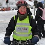 Marit Ellefsen sykler uansett vær. Foto: Sindre Hovdal