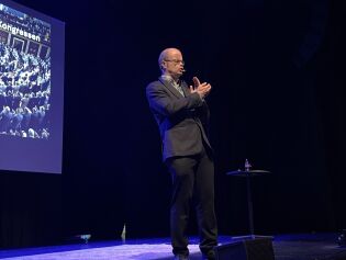 Hans Olav Lahlum på Teateret i Kristiansand