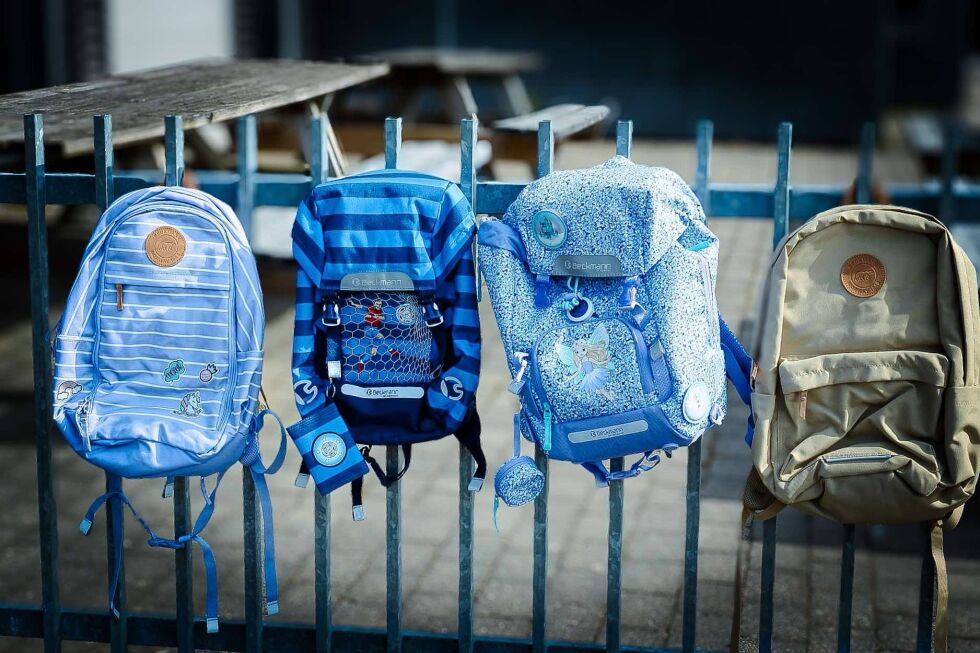 Hånes frikyrkje gir bort ryggsekkar gratis, til born som lev i familiar med låginntekt.
 Foto: Madeleine Hamn