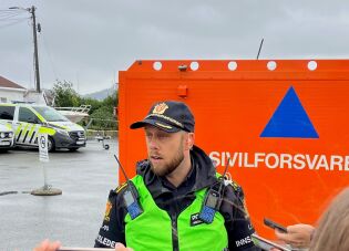 Innsatsleder i politiet Joakim Jåbekk beklager forsinkelsen