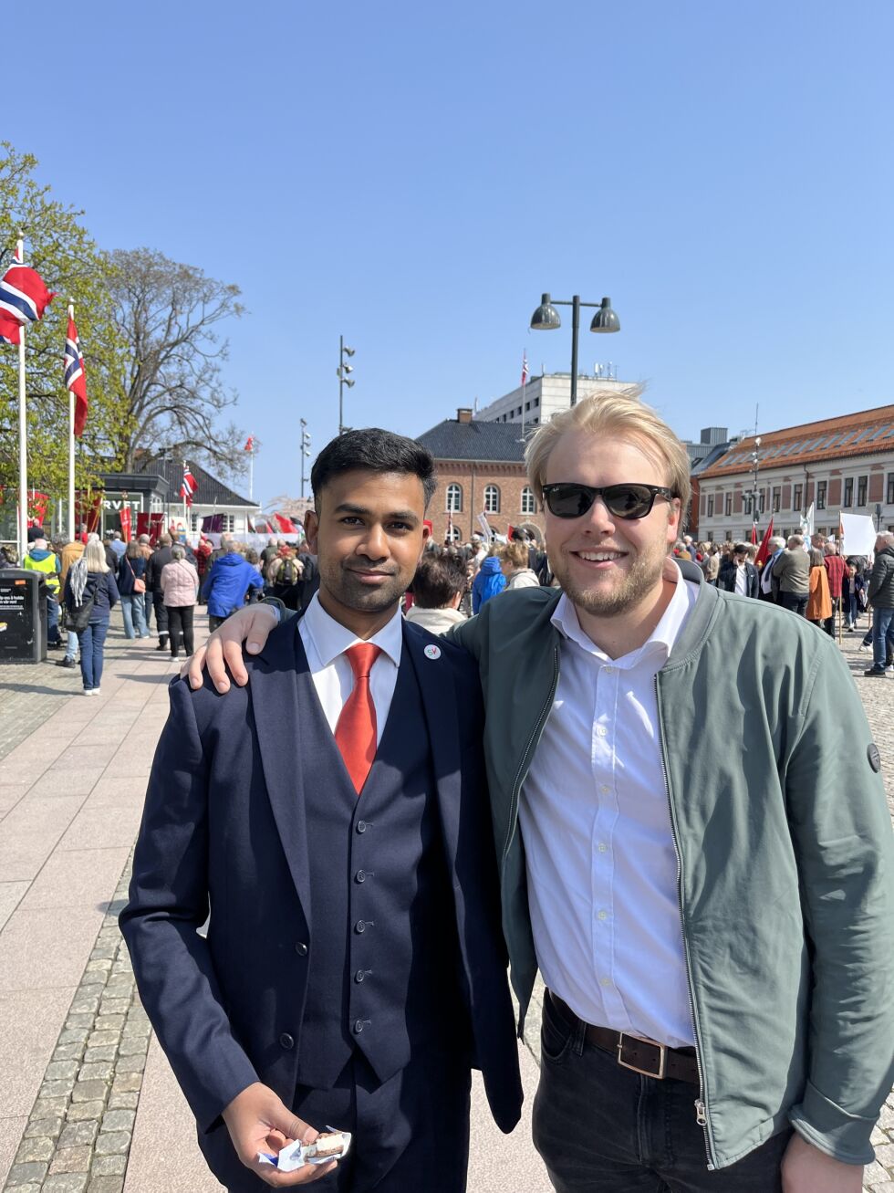 Andreas Landmark og Robin Hansson på arbeidernes dag.
 Foto: Nora Wulff