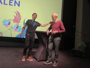 Erik Fredheim fra Arkivet og Arne Eilertsen under Barnefilmfestivalen i Arendal.
 Foto: Noah Basterås Bøhn.