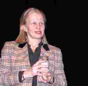 Janne Haaland Matlary mener samarbeid mellom media og politikere er negativt. Foto: Kristina Stensholt