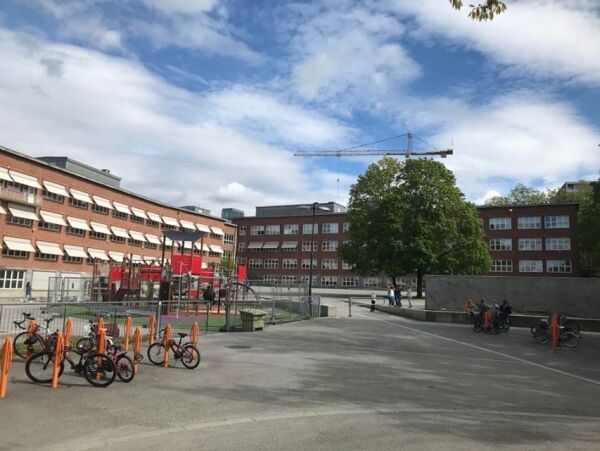 Barneskolene har åpna igjen