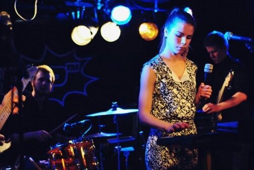 Bandet Kelvin opptrådte på Pir6, Trashpop sin tidligere scene, i mars i år. Foto: Marthe Lea