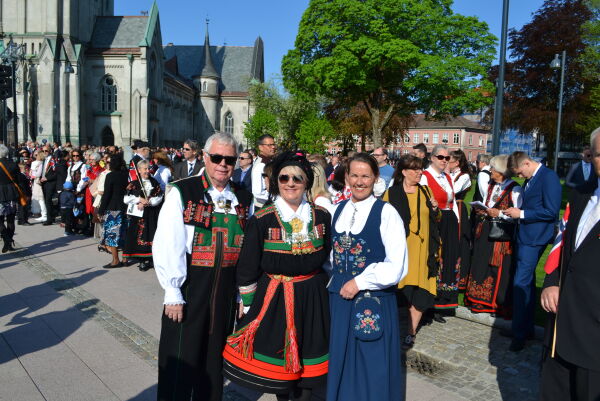 Se bilder fra 17.mai her!
