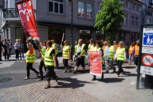 Dugnadsarbeid blant politikerne