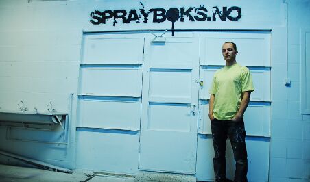 Terje Andersen i Sprayboks er svært glad for at kommunen har tatt initiativ til et møte rundt nulltoleransen av graffiti. (Foto: Sprayboks)