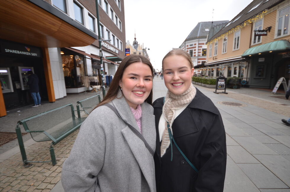 Juni Johannesen og Beate Moldstad.
 Foto: Haya Tourkou