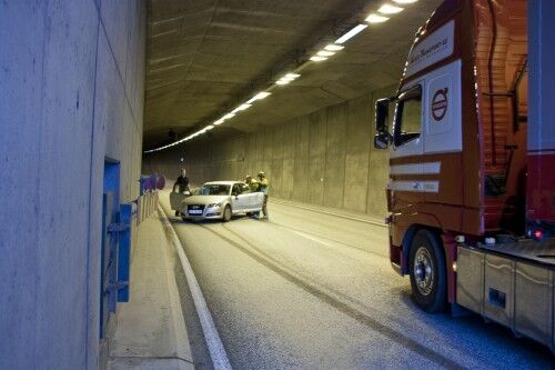 Ulykken ved Oddernestunellen skjedde i 8-tiden. (foto:Karoline Nerdalen Darbo)