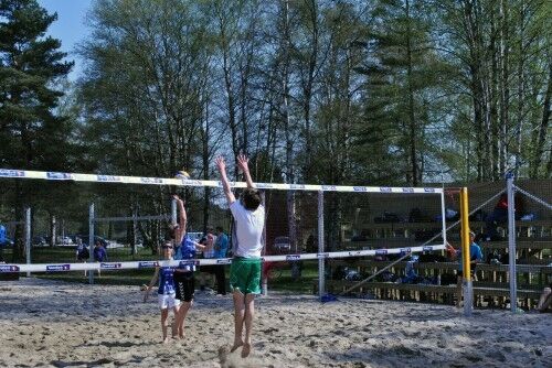 Håper på økning: Om sandvolleyballhallen blir et faktum mener KSK at dette vil føre til en økning i antall aktive volleyballspillere i Agder. Foto: Anders Holtet