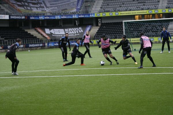 - Jeg skal spille meg inn i startelleveren