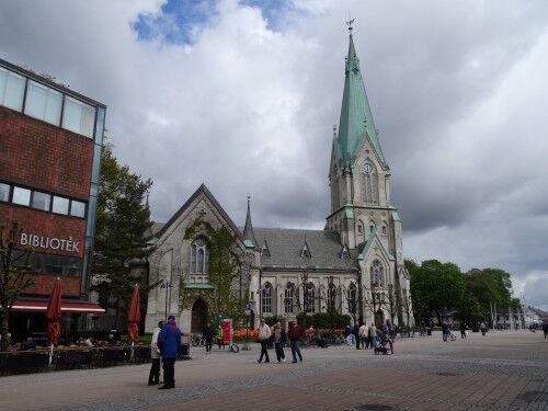 Domkirken i Kristiansand sentrum.