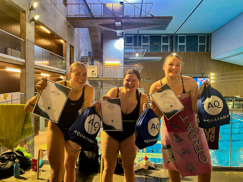 F.v: Malene Rypestøl (1. plass), Sanna Lagaard Thorsen (3. plass) og Nathalie Taraldsen (2. plass).
 Foto: Augusta Halstensen