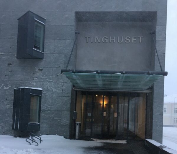 Betinget fengsel for karaktersvindel