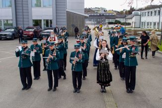 Ingen 17. mai uten korps