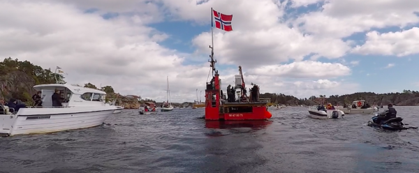 17. mai-tog langs kysten