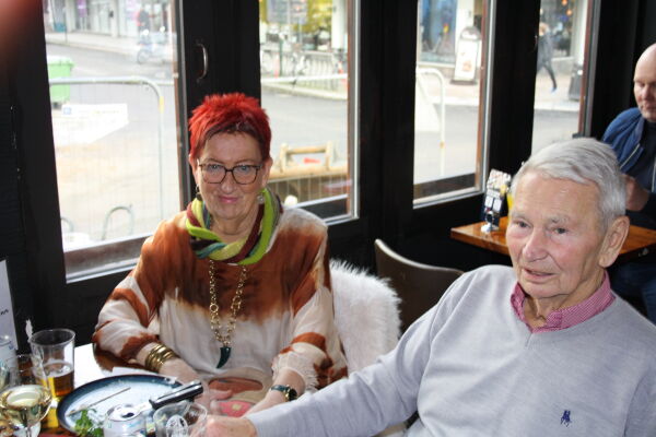 Anne Messel og Olav Mikkelsen har bodd 10 år i Spania. De forteller at de heller tipser der, enn i Norge.
 Foto: Espen Seglem Wekre