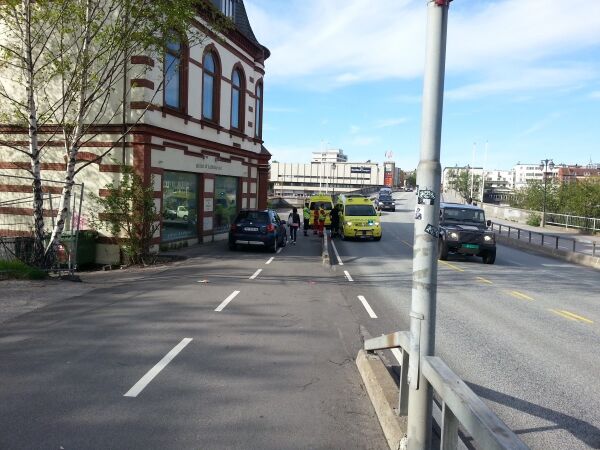 Sykkelkollisjon på Lundsbrua